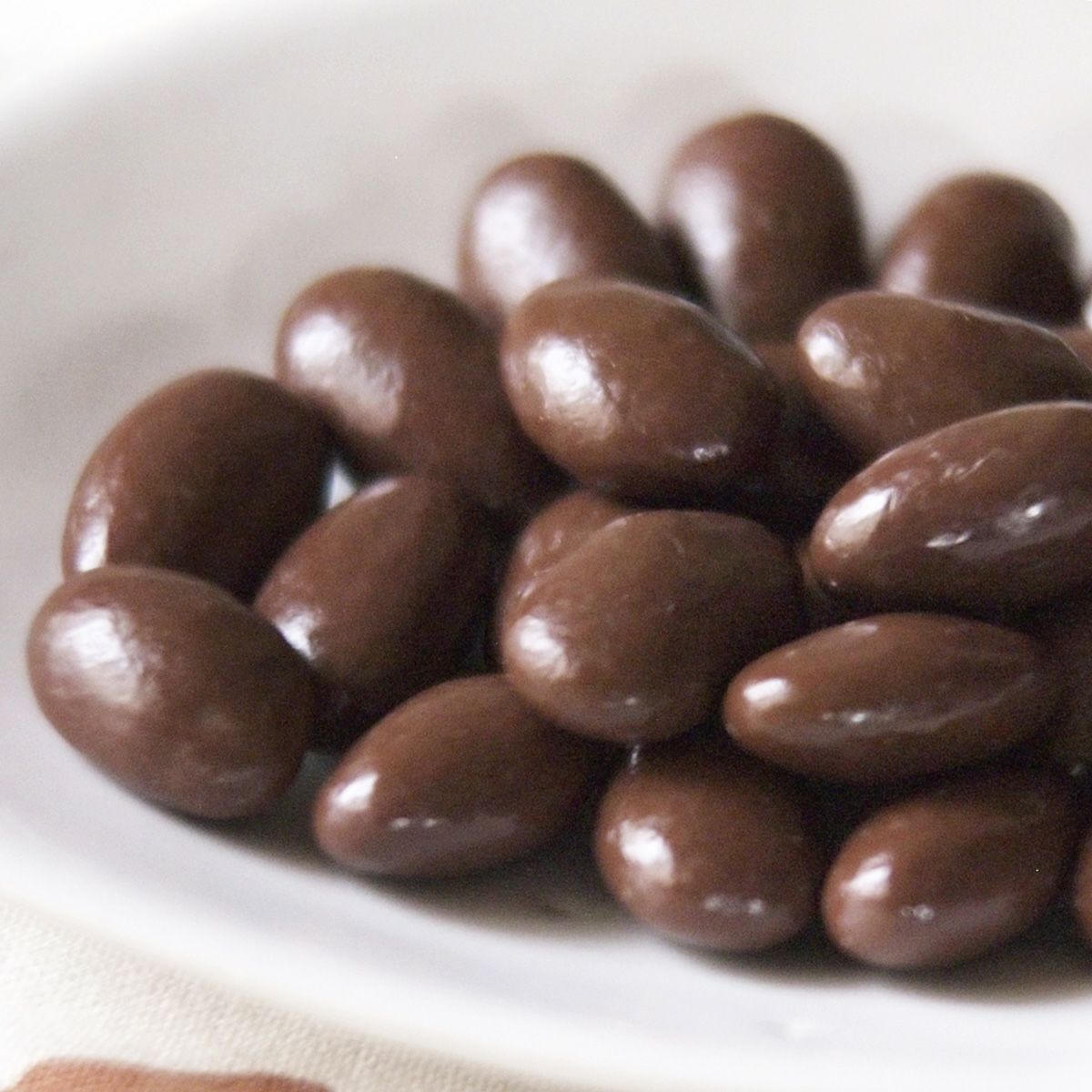 ミルクチョコアーモンド