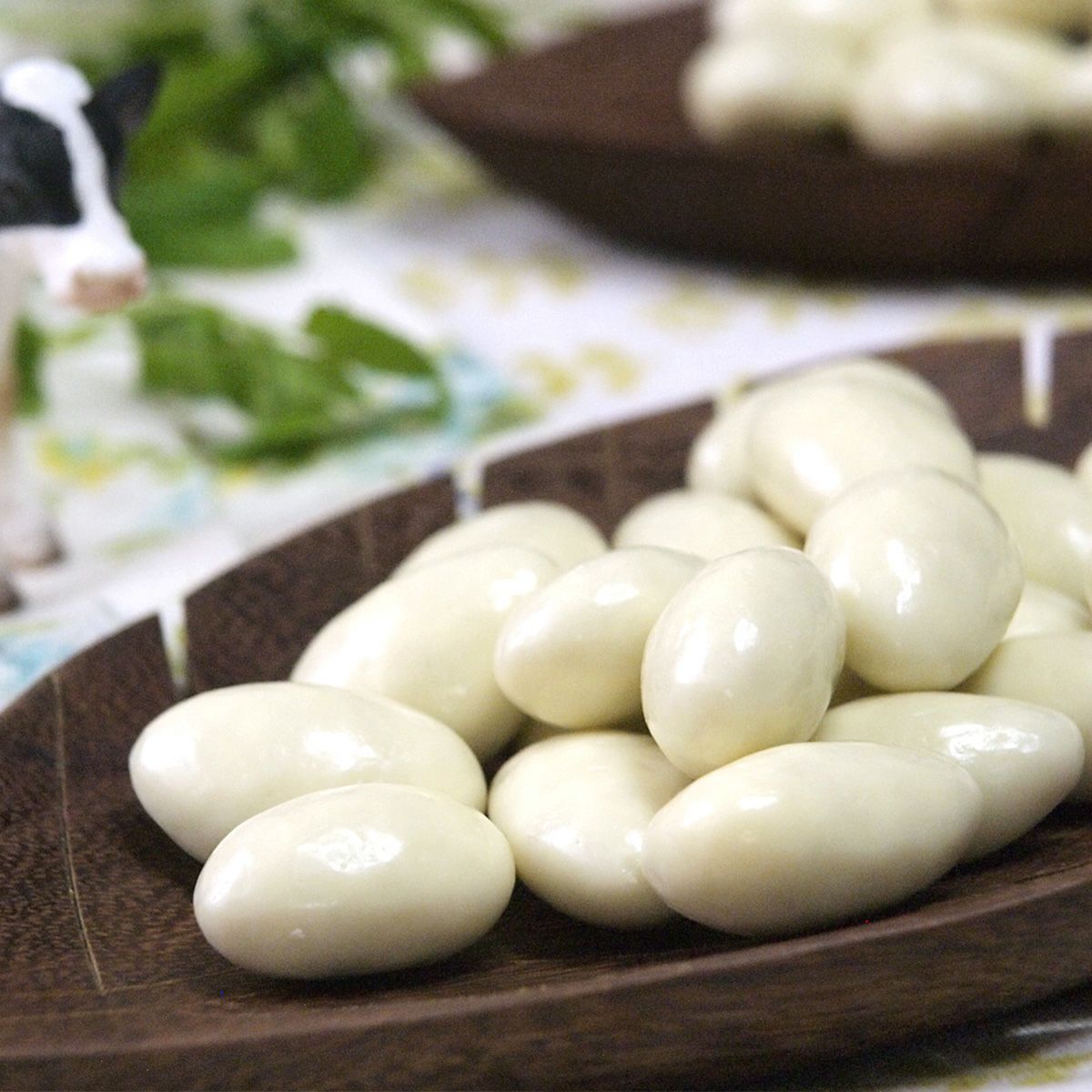 ホワイトチョコアーモンド