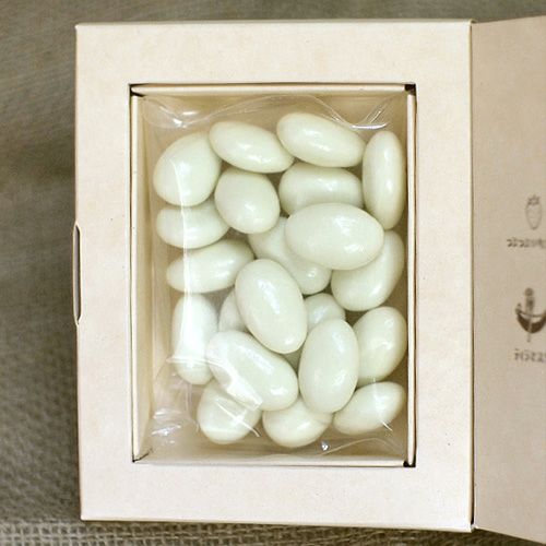 ホワイトチョコアーモンドパッケージ