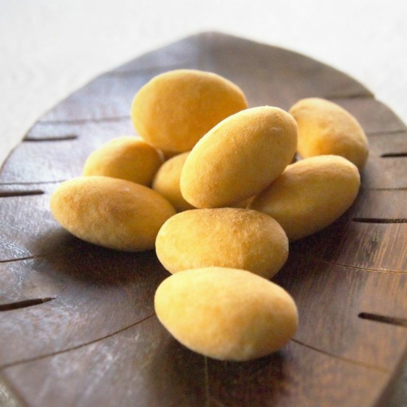 キャラメルホワイトアーモンドチョコ