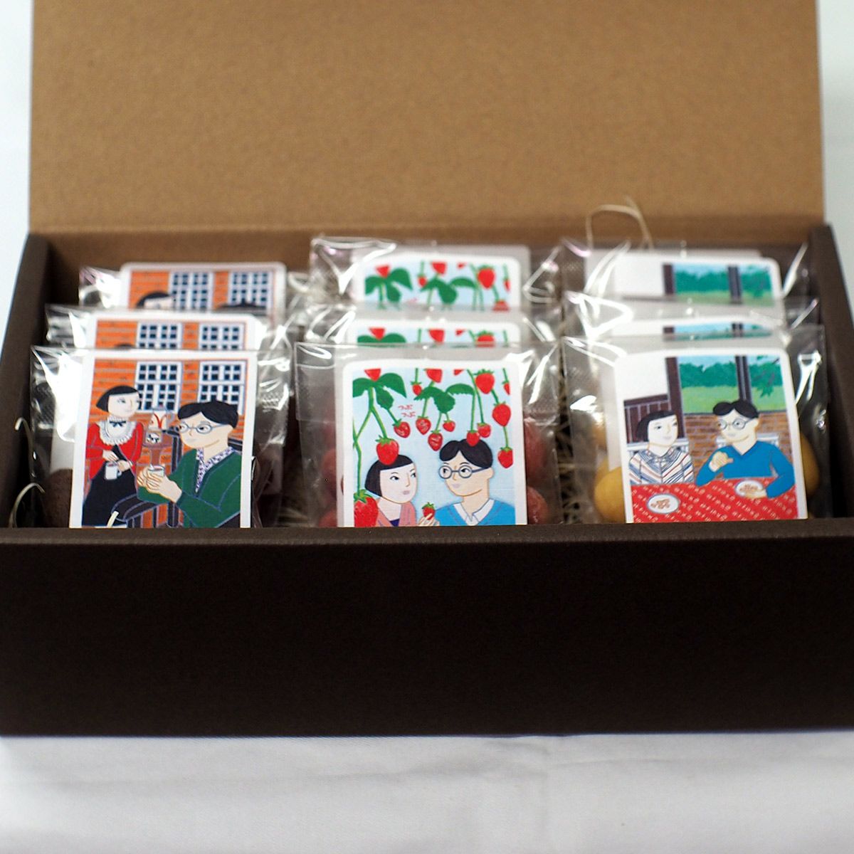 小分け包装チョコレート9袋入りアーモンドチョコ